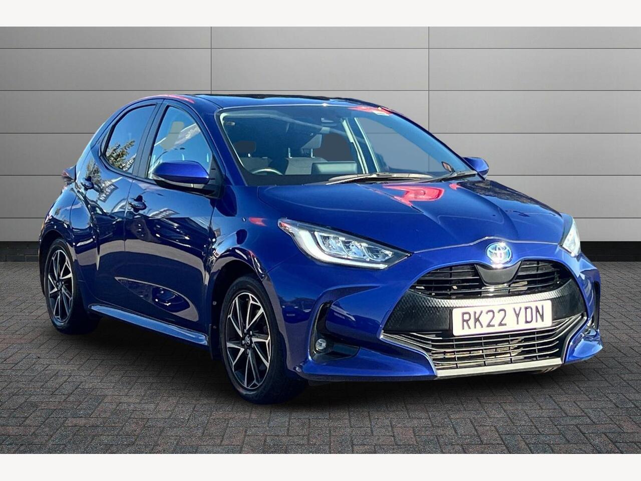 Main listing image - Toyota Yaris