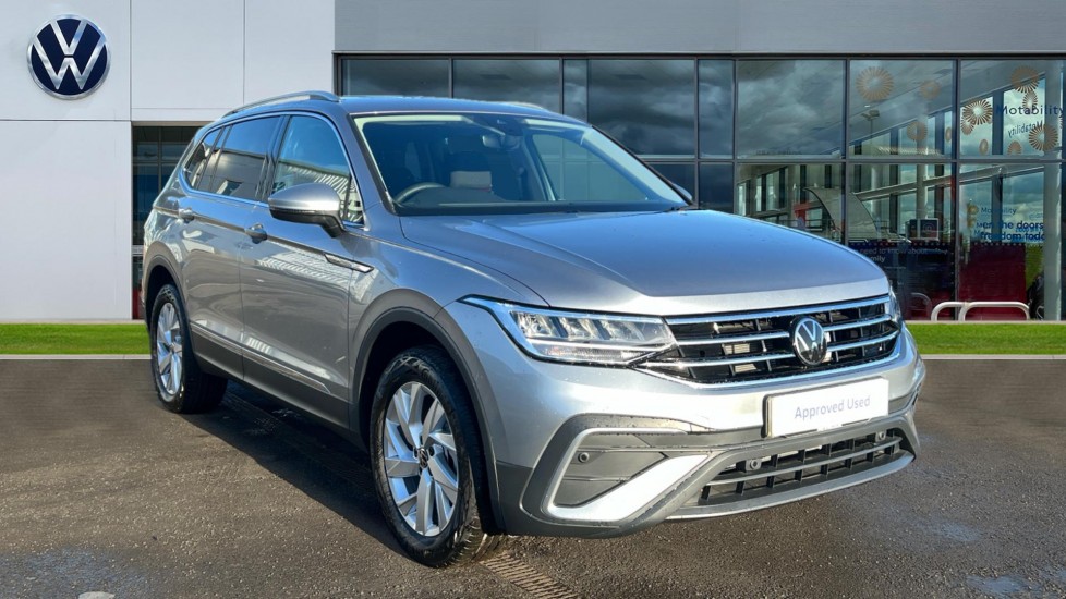 Main listing image - Volkswagen Tiguan Allspace