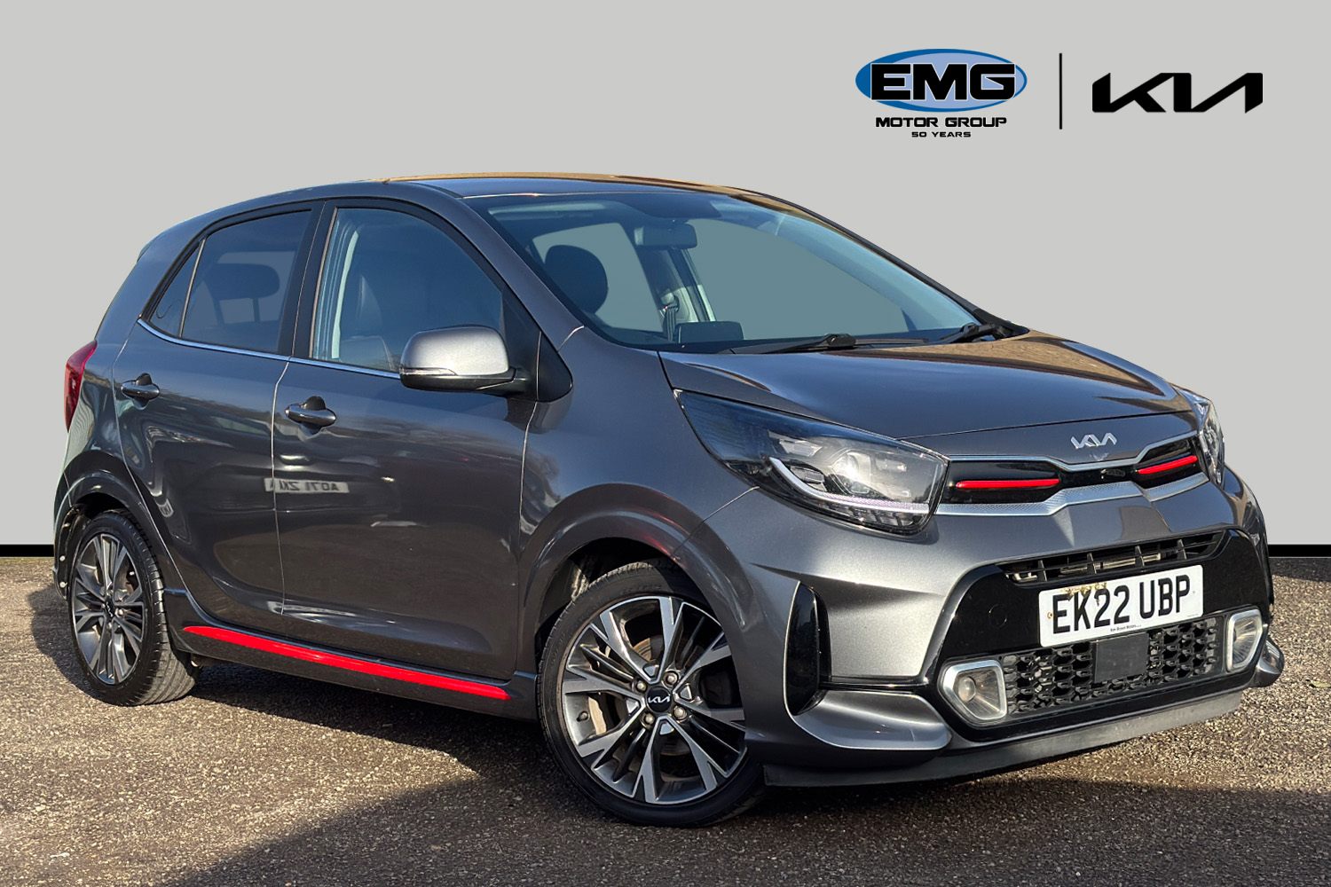 Main listing image - Kia Picanto