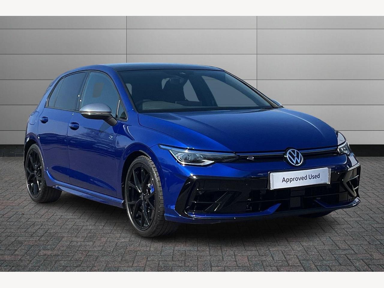 Main listing image - Volkswagen Golf R