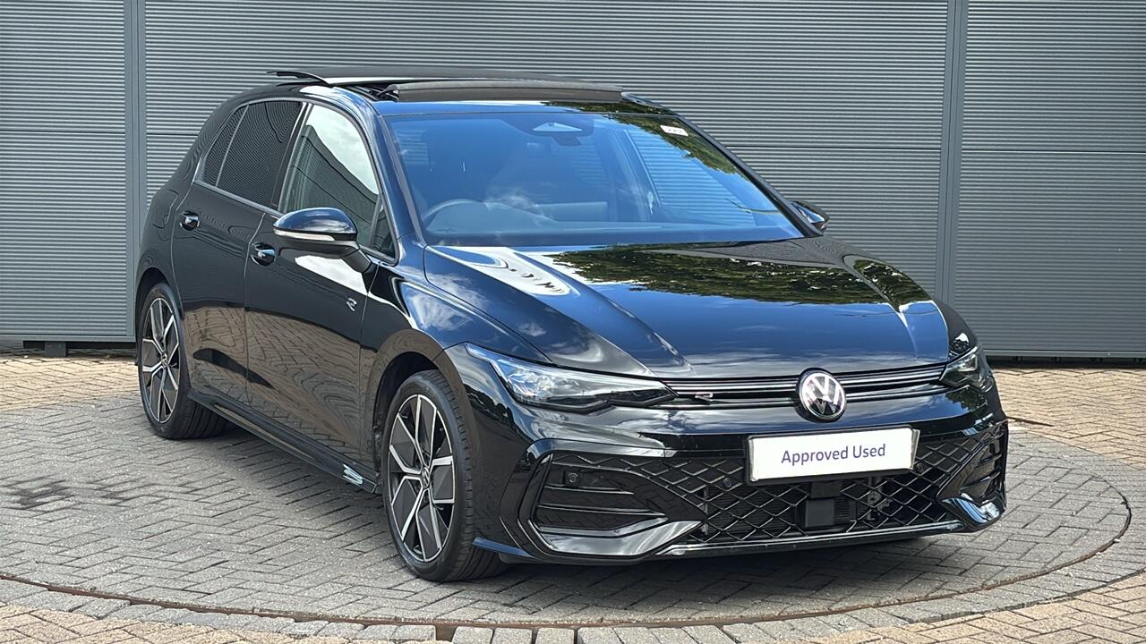 Main listing image - Volkswagen Golf