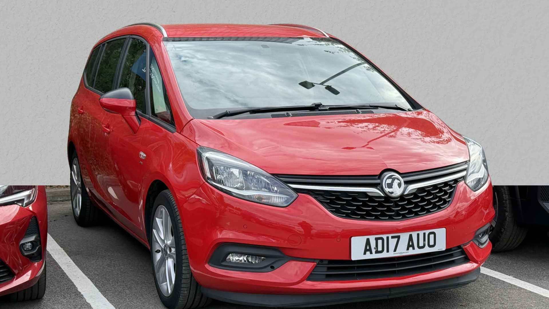Main listing image - Vauxhall Zafira