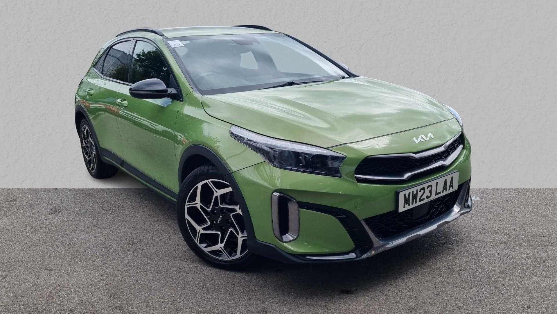 Main listing image - Kia XCeed