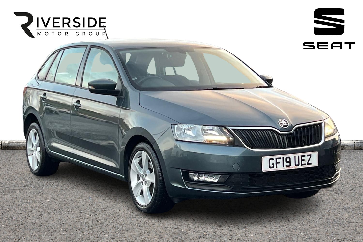 Main listing image - Skoda Rapid Spaceback