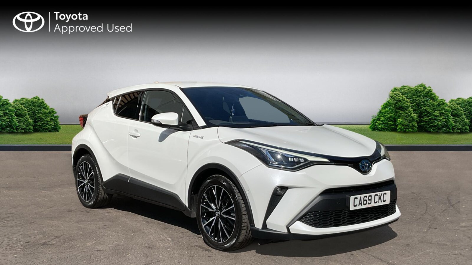 Main listing image - Toyota C-HR
