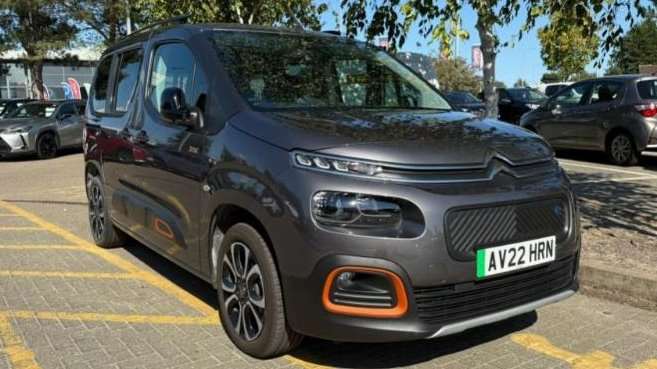 Main listing image - Citroen e-Berlingo