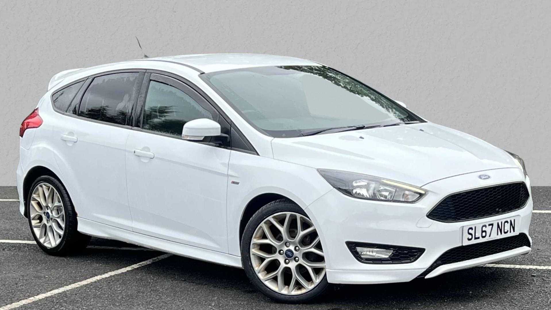 Main listing image - Ford Focus