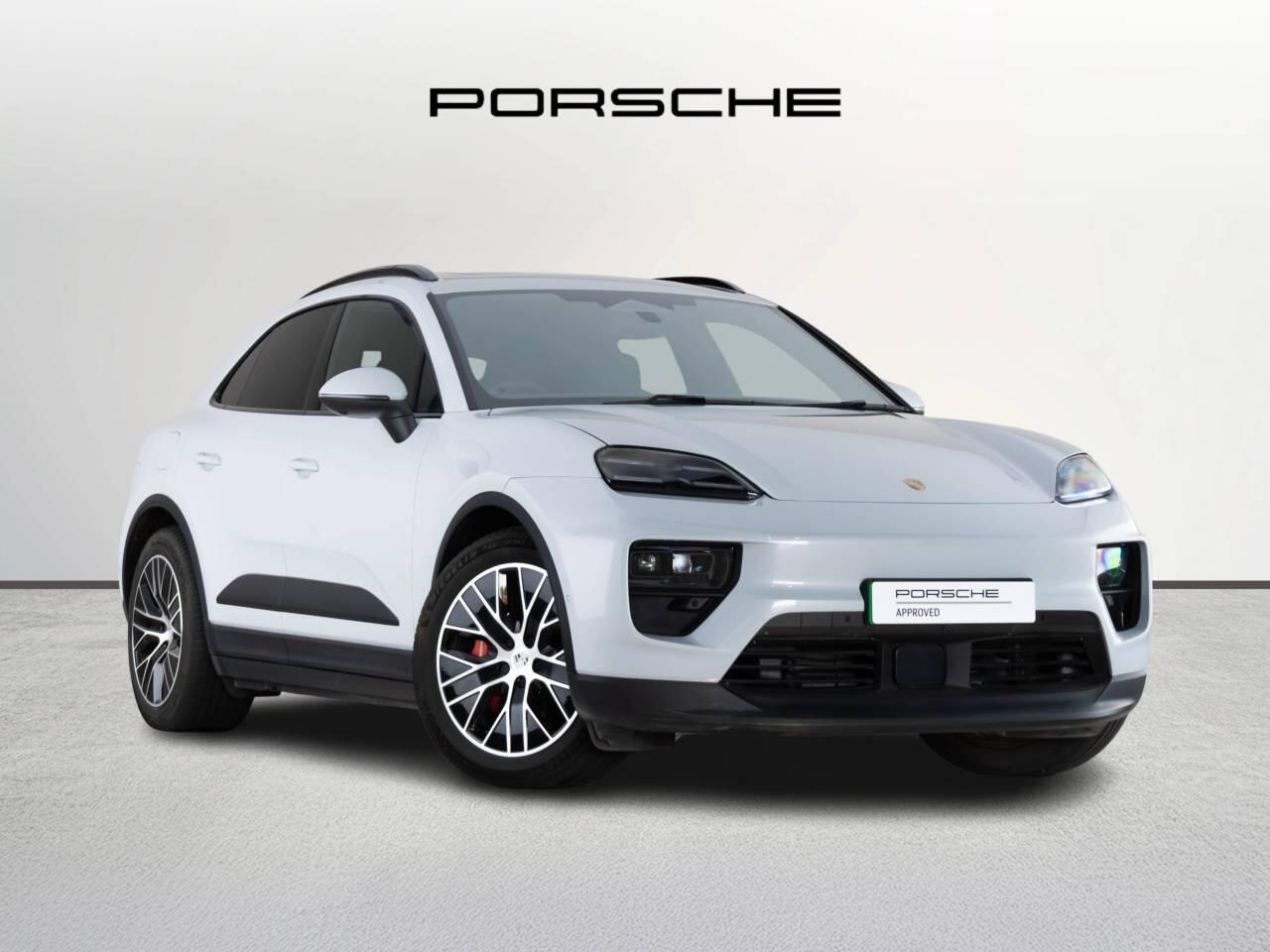 Main listing image - Porsche Macan