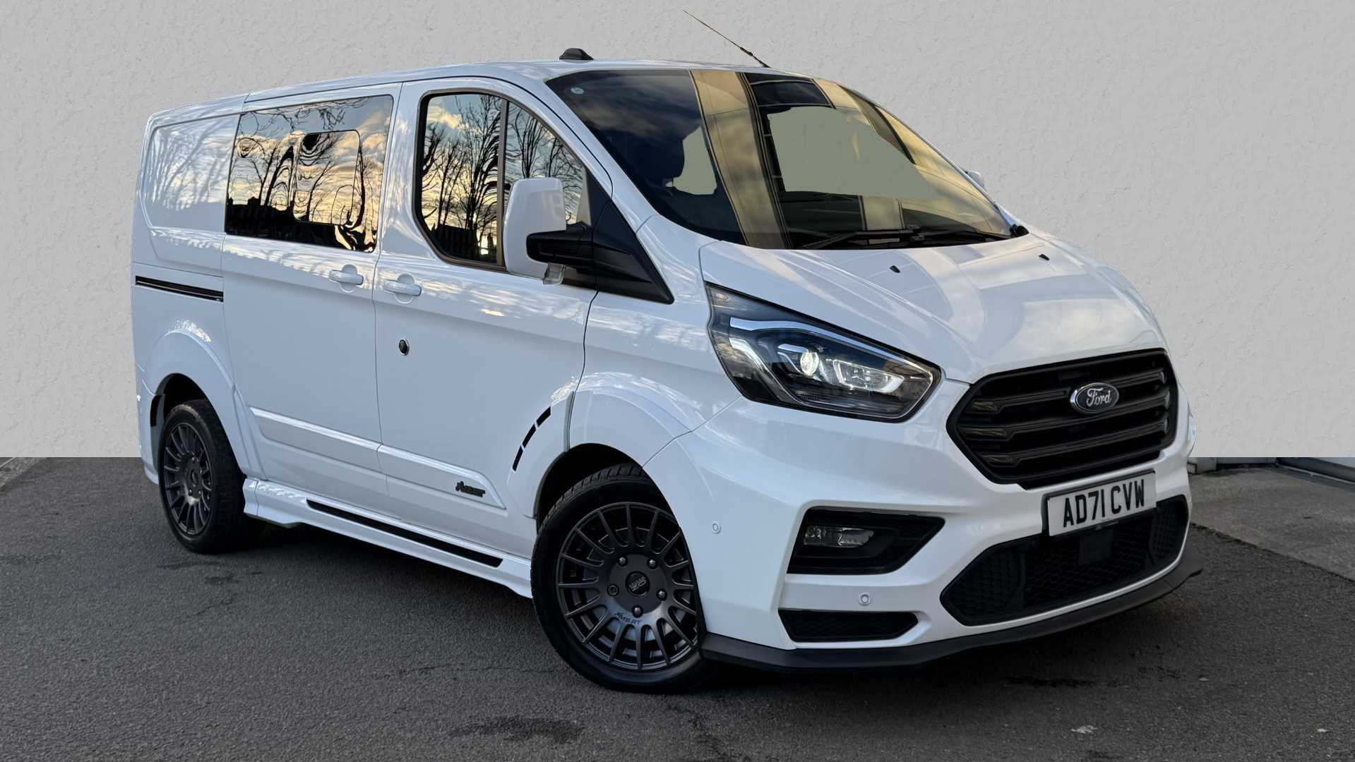 Main listing image - Ford Transit Custom