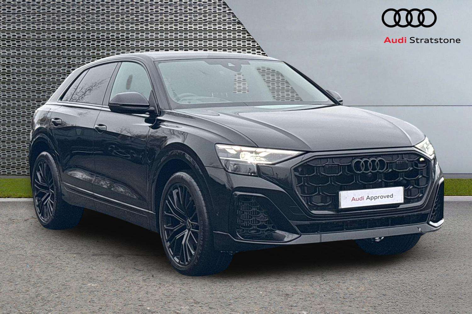 Main listing image - Audi Q8