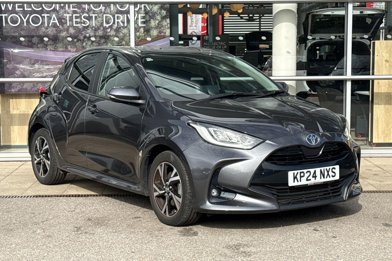 Main listing image - Toyota Yaris