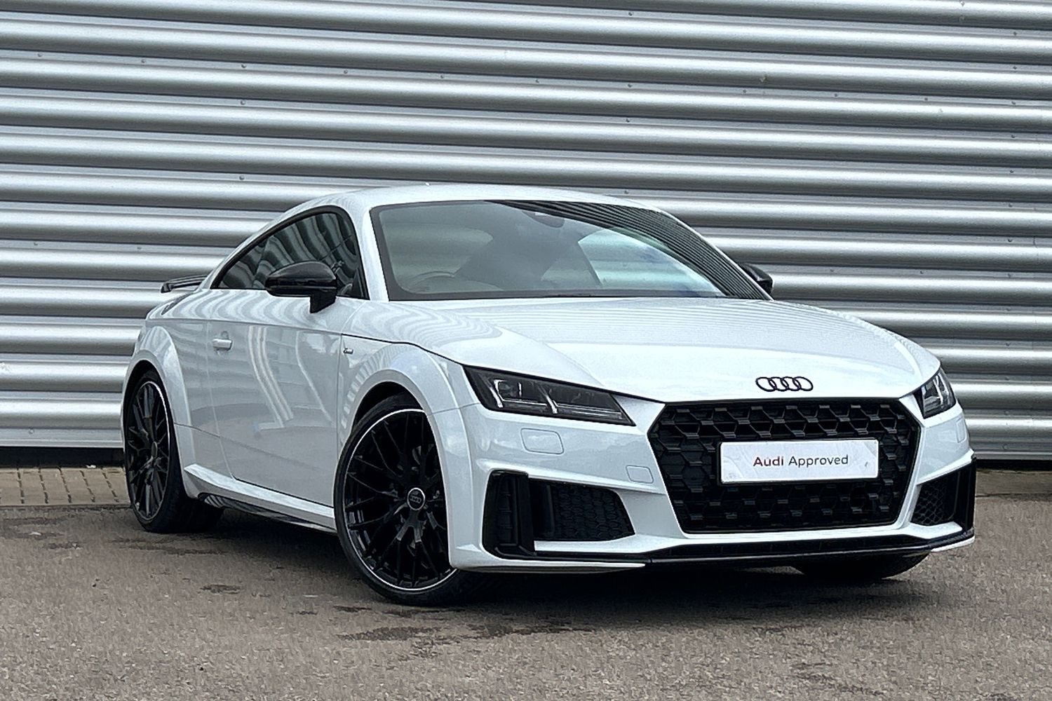 Main listing image - Audi TT