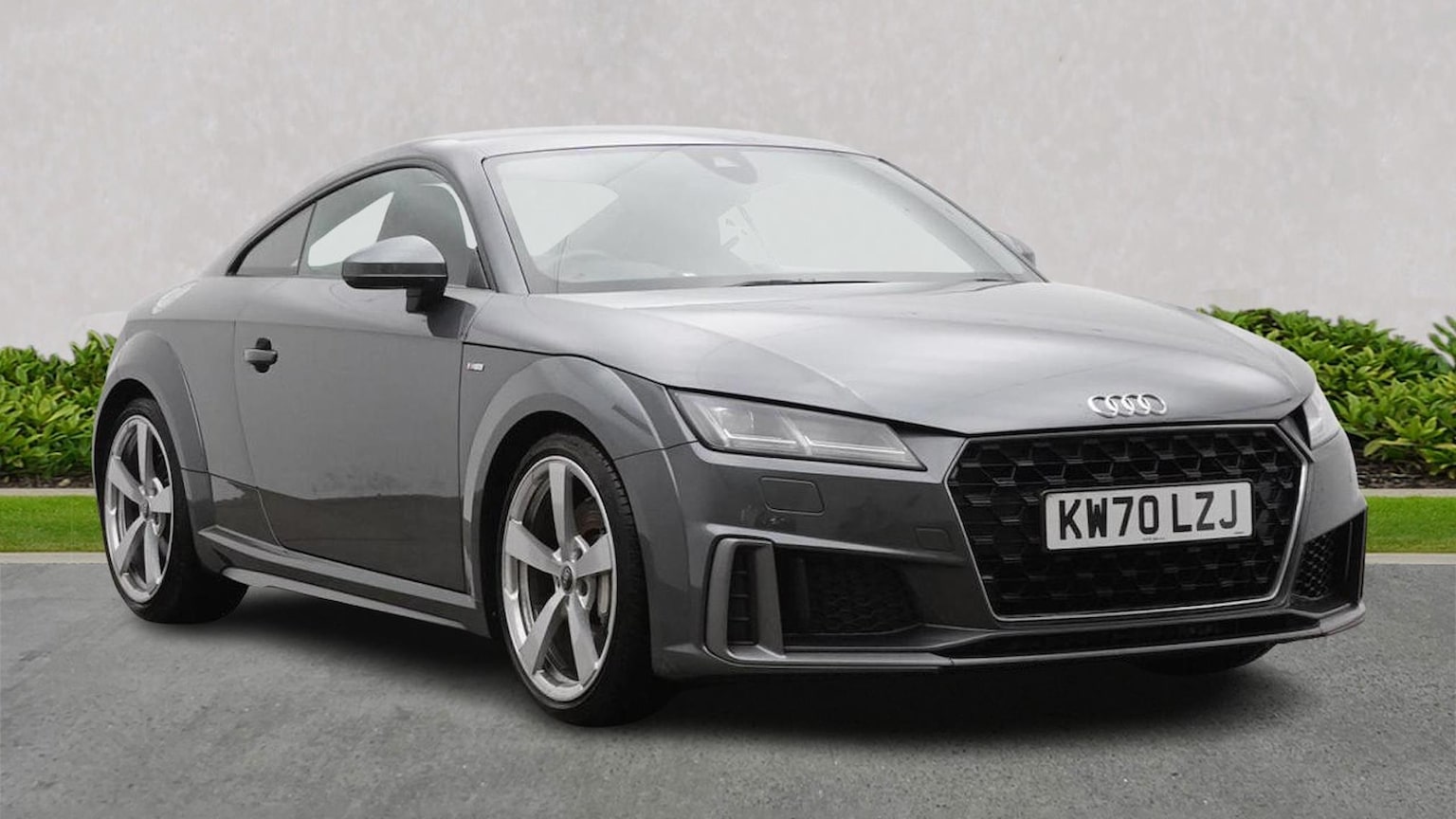 Main listing image - Audi TT