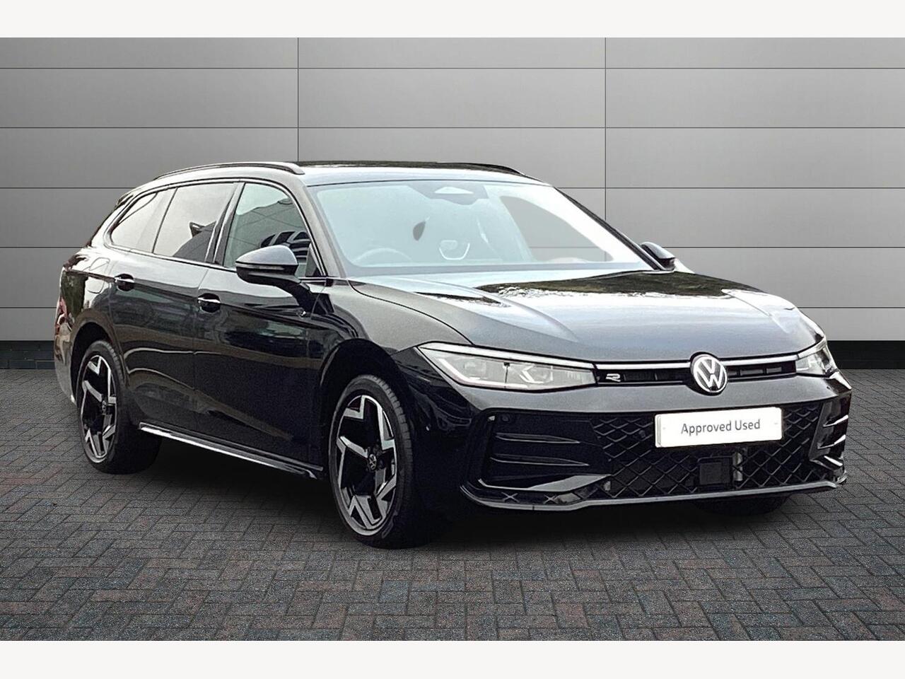 Main listing image - Volkswagen Passat Estate