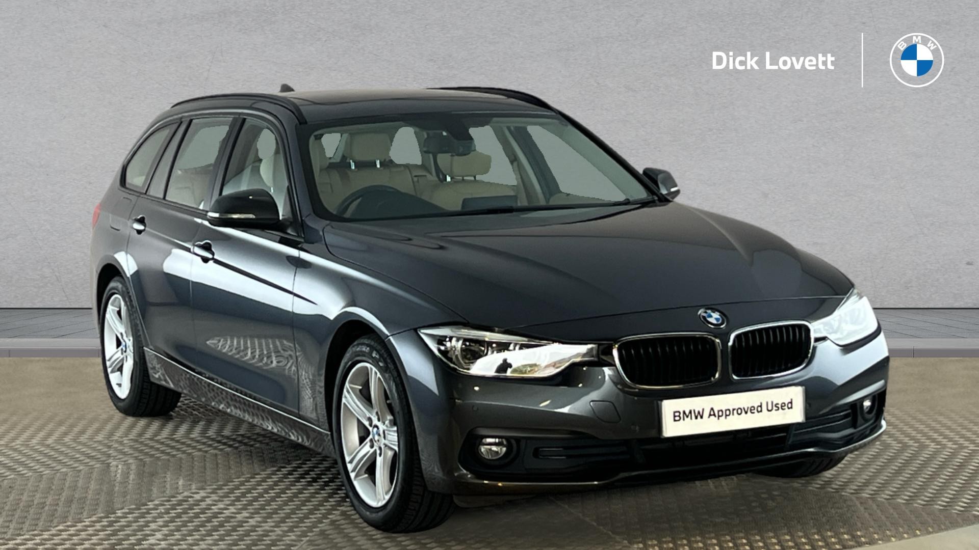 Main listing image - BMW 3 Series Touring
