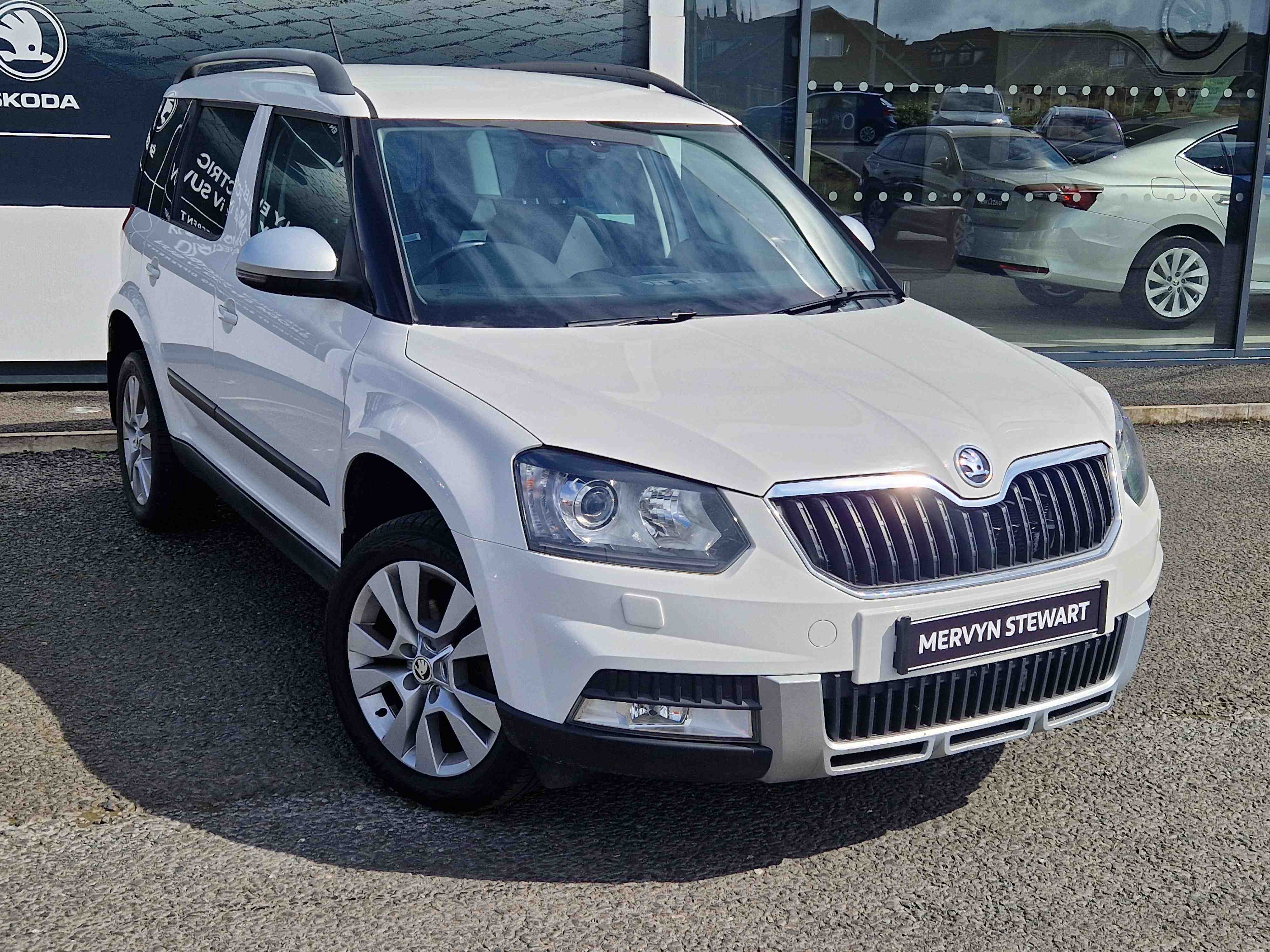 Main listing image - Skoda Yeti Outdoor