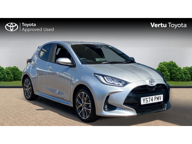 Main listing image - Toyota Yaris