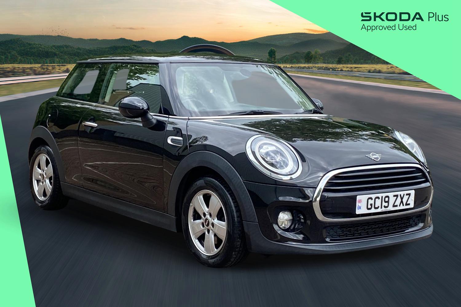 Main listing image - MINI Hatchback