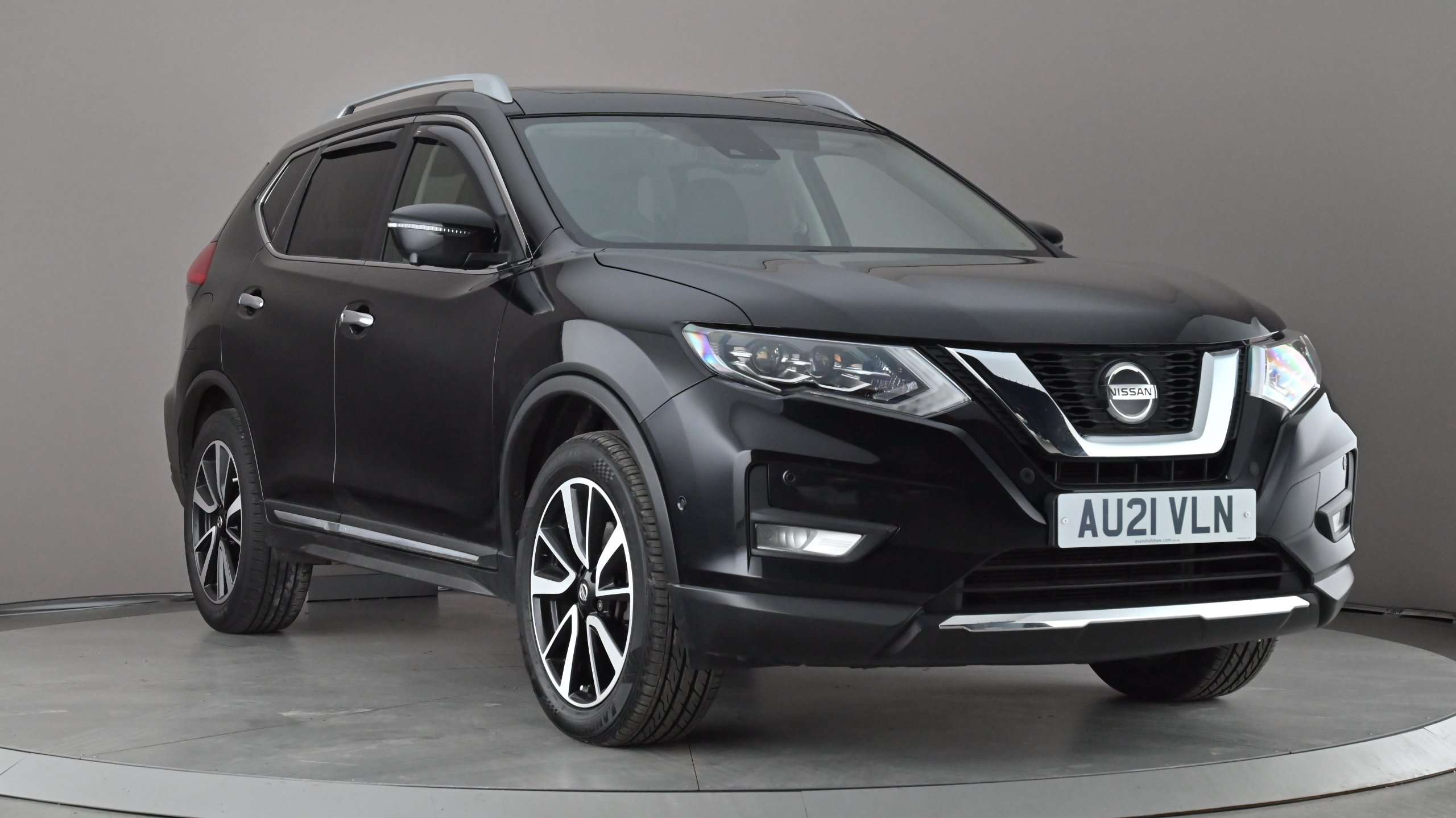 Main listing image - Nissan X-Trail