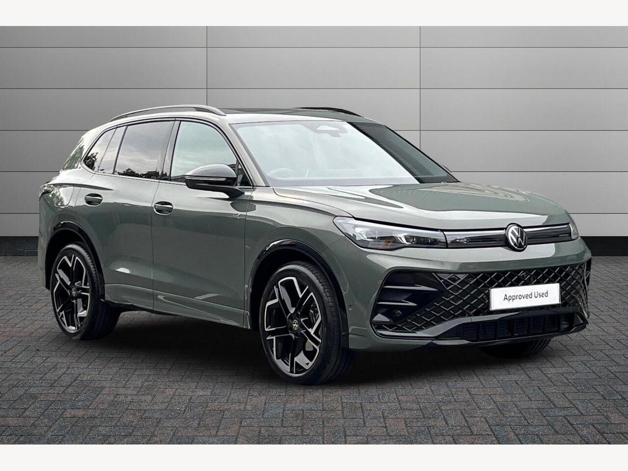 Main listing image - Volkswagen Tiguan