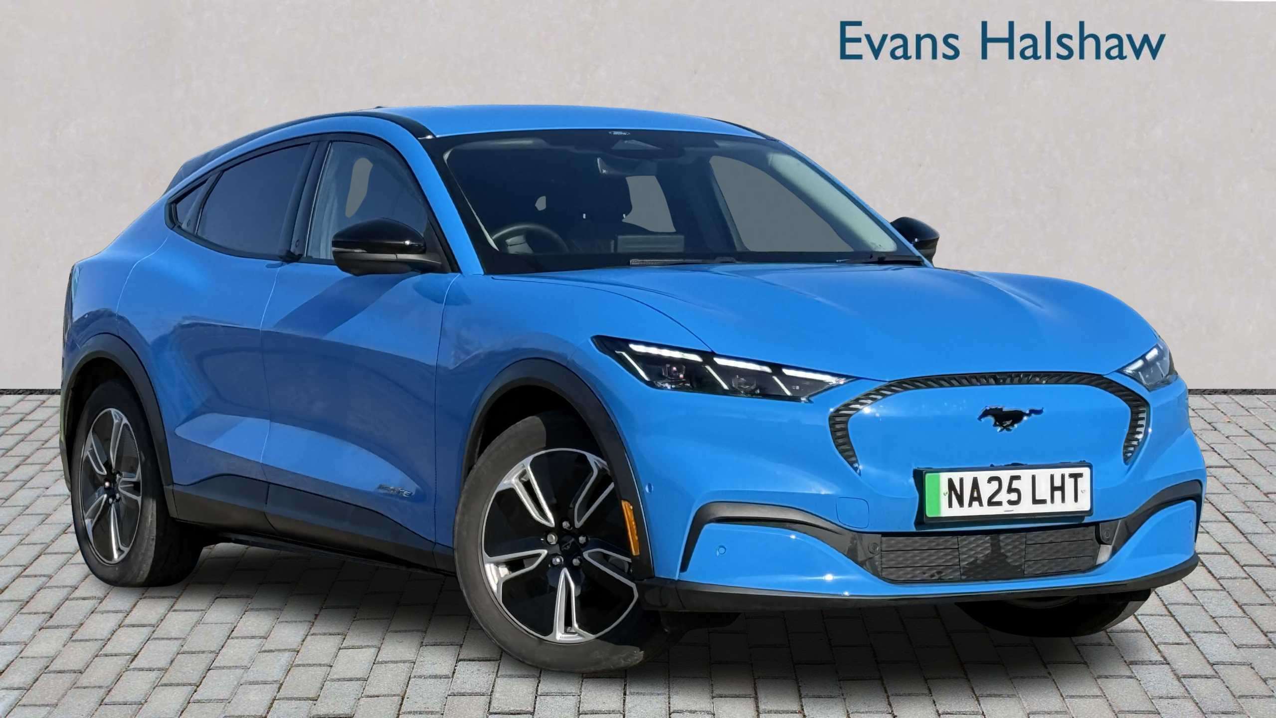 Main listing image - Ford Mustang Mach-E