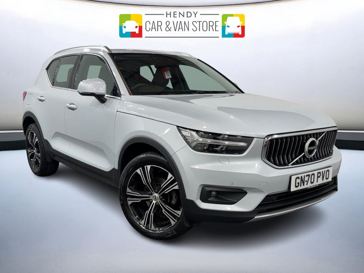 Main listing image - Volvo XC40