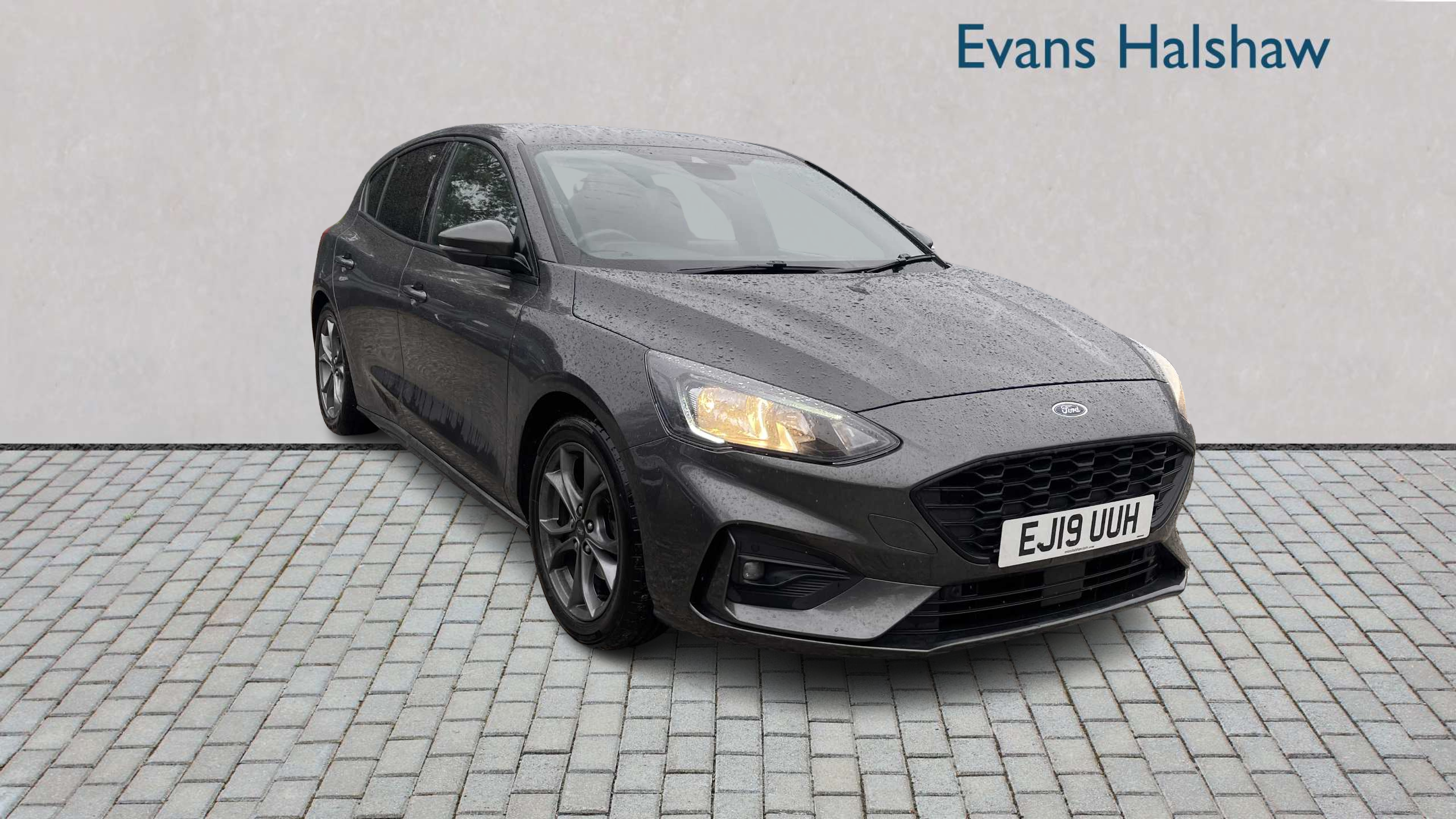 Main listing image - Ford Focus