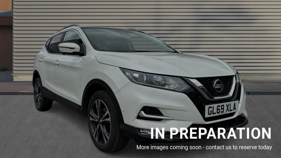 Main listing image - Nissan Qashqai
