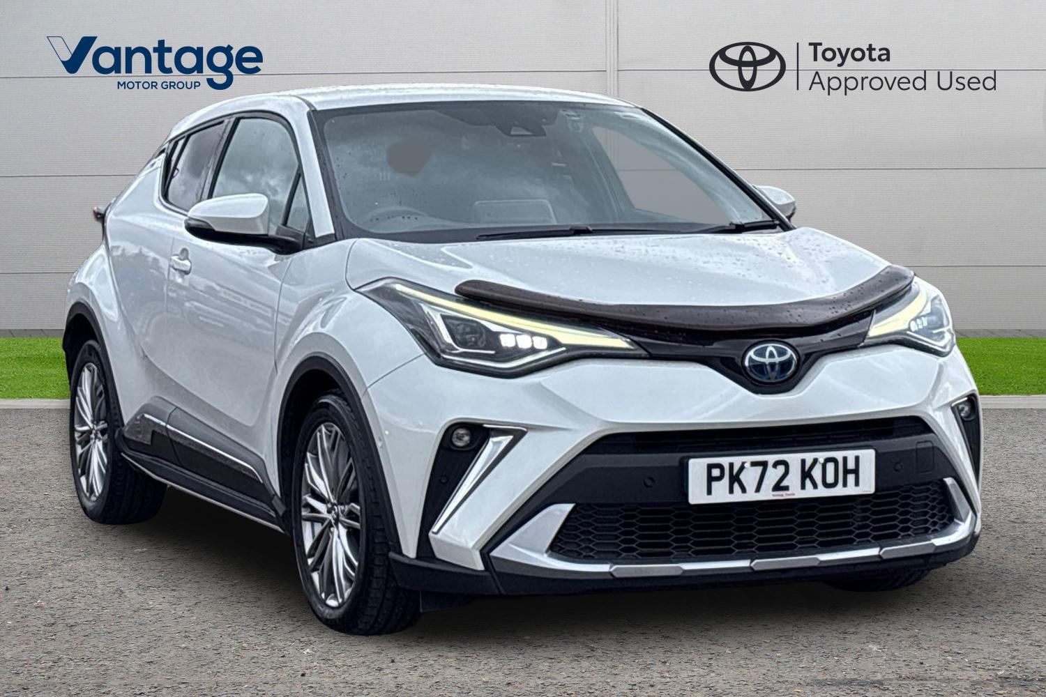 Main listing image - Toyota C-HR
