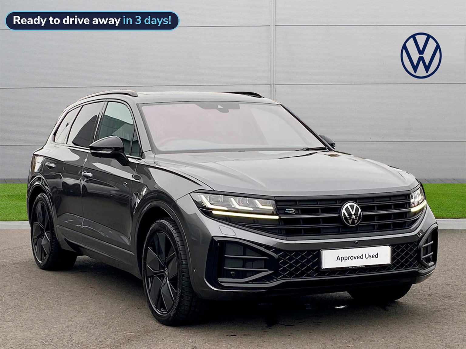 Main listing image - Volkswagen Touareg