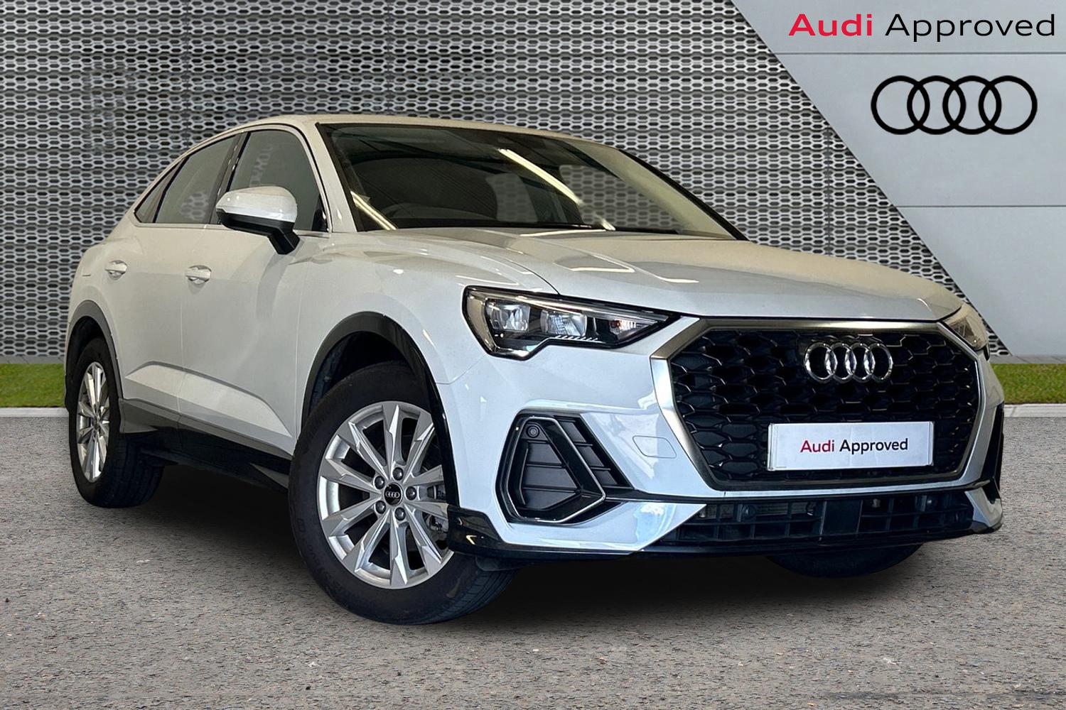 Main listing image - Audi Q3