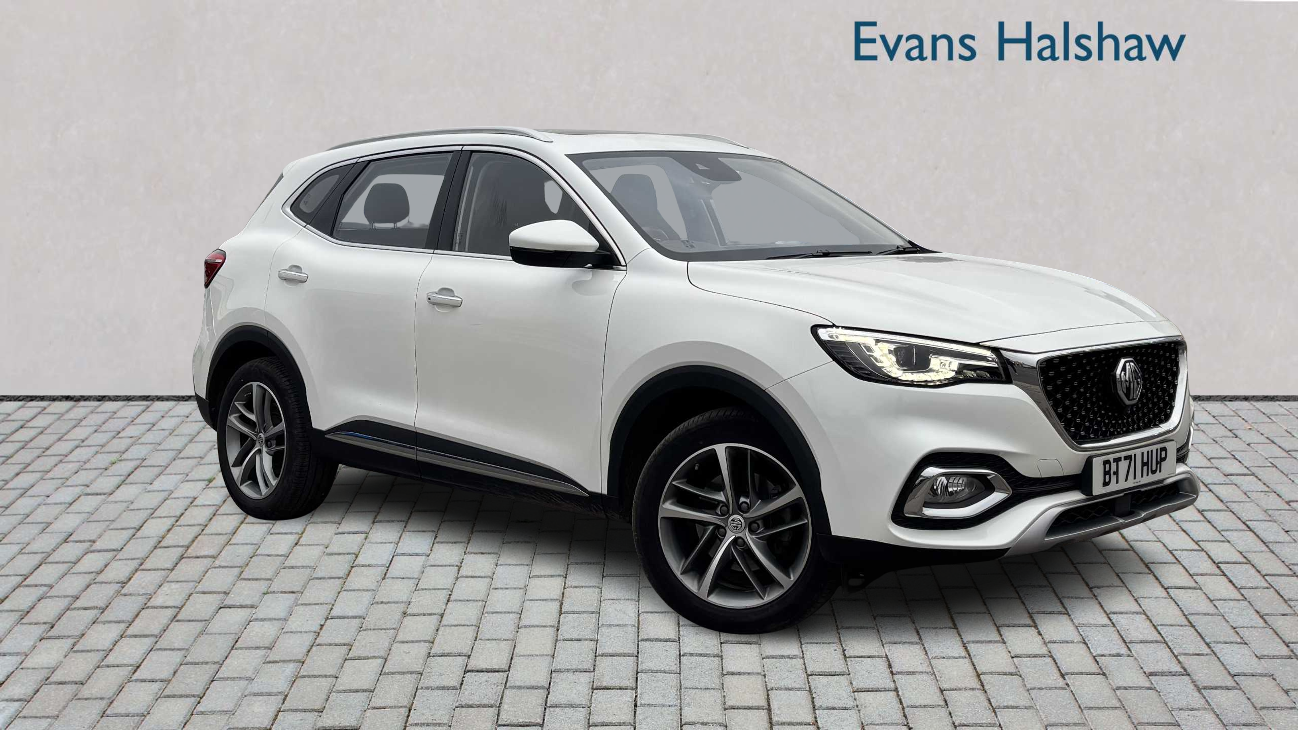 Main listing image - MG HS