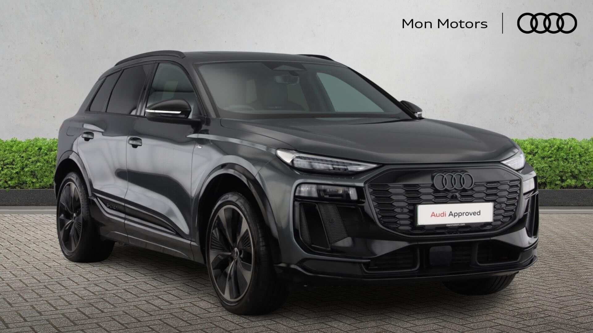Main listing image - Audi Q6