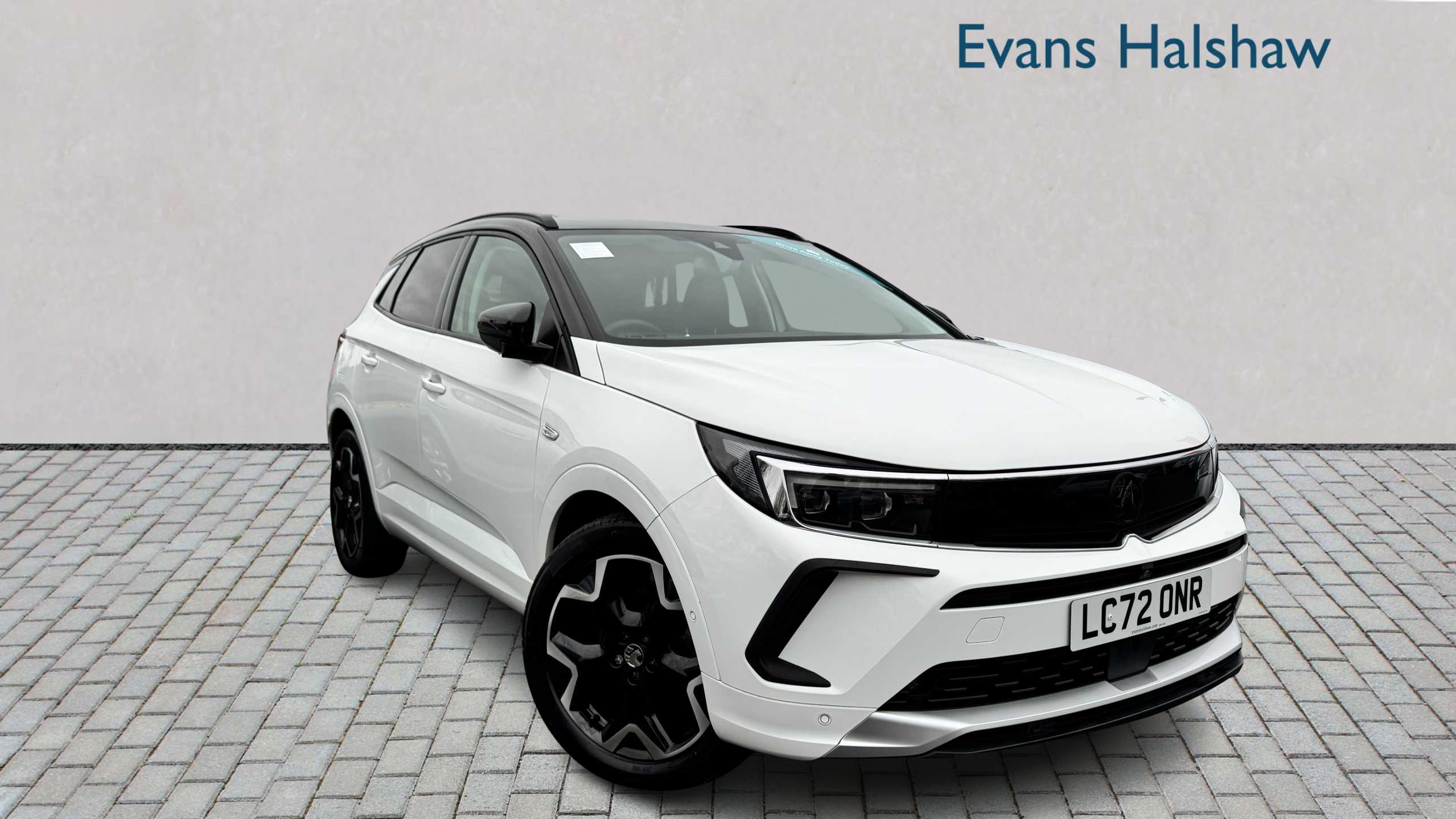 Main listing image - Vauxhall Grandland