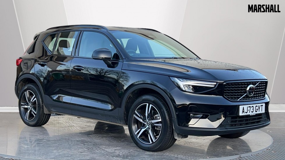 Main listing image - Volvo XC40