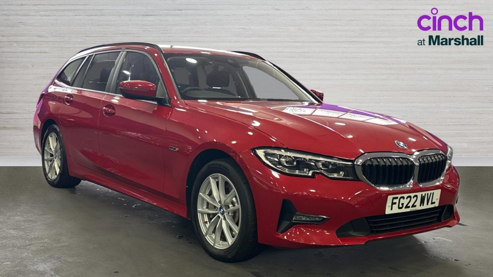 Main listing image - BMW 3 Series Touring