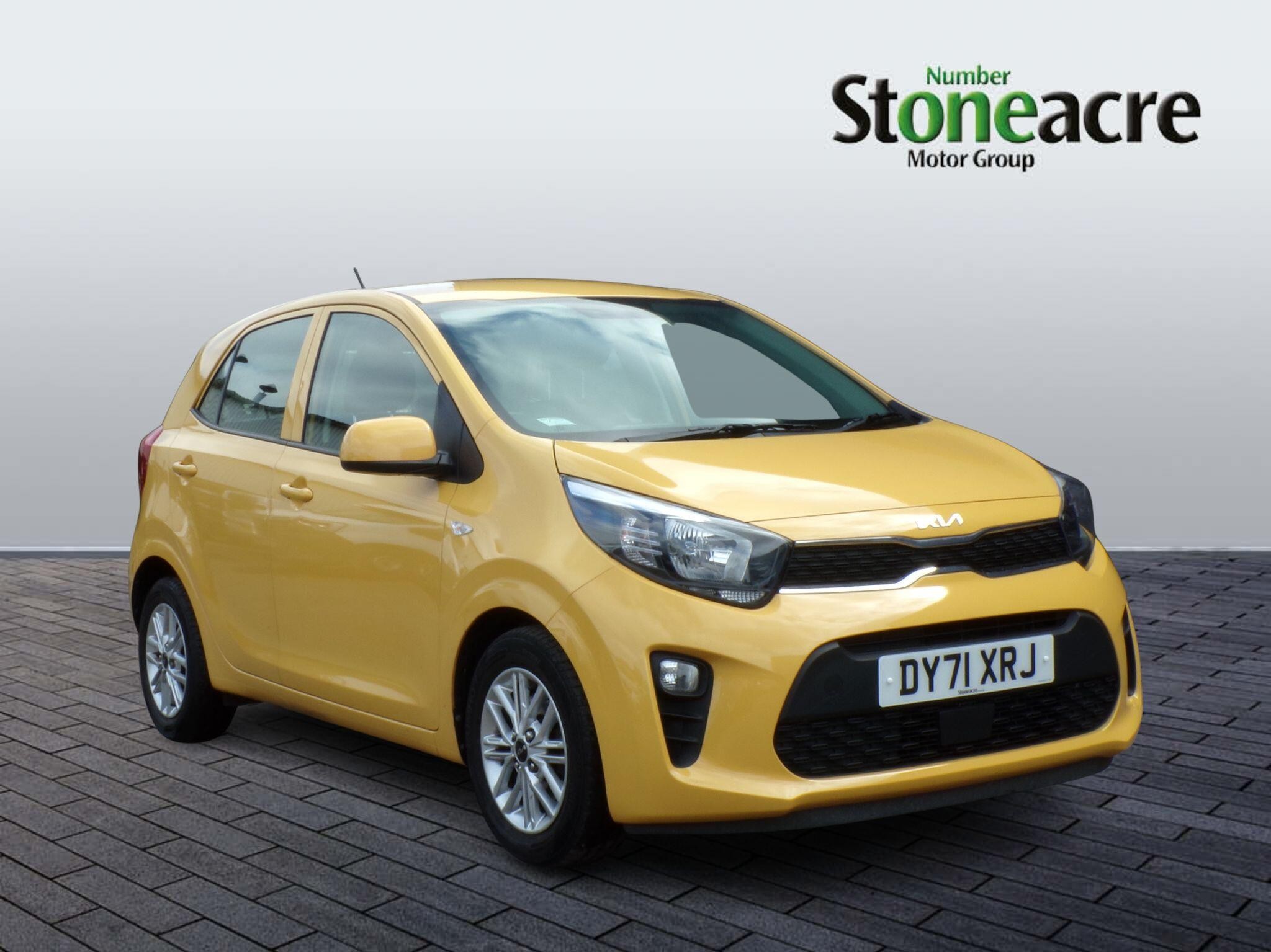 Main listing image - Kia Picanto