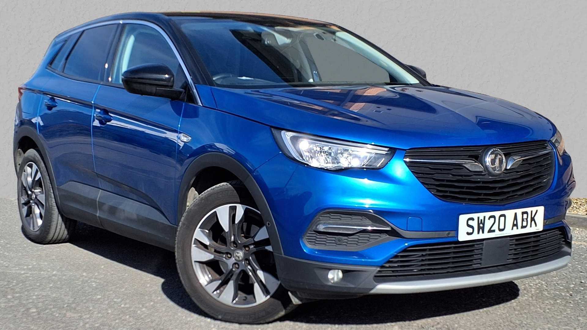 Main listing image - Vauxhall Grandland X