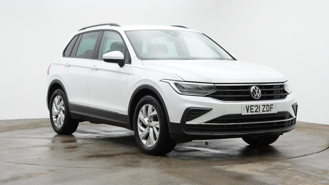 Main listing image - Volkswagen Tiguan