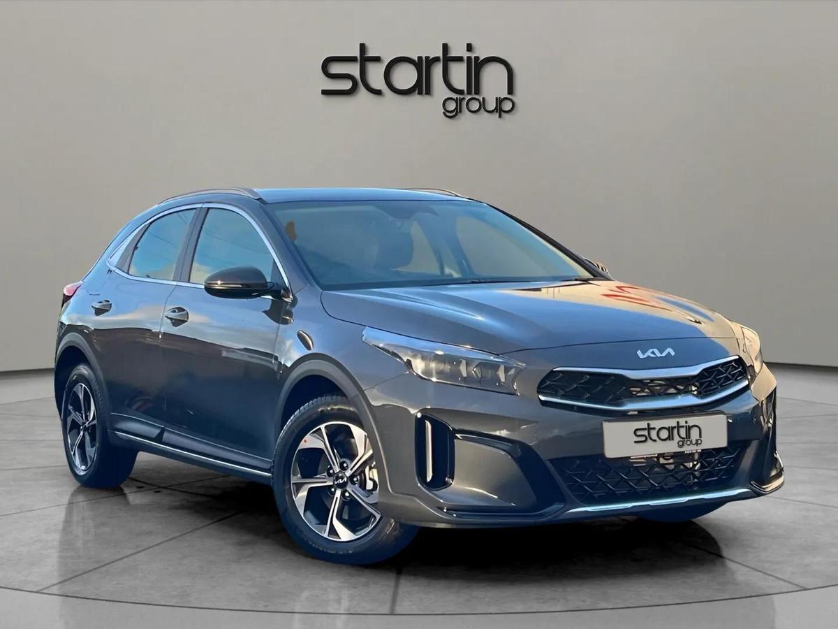 Main listing image - Kia XCeed