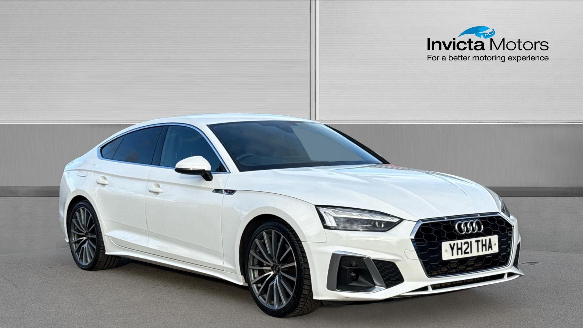 Main listing image - Audi A5