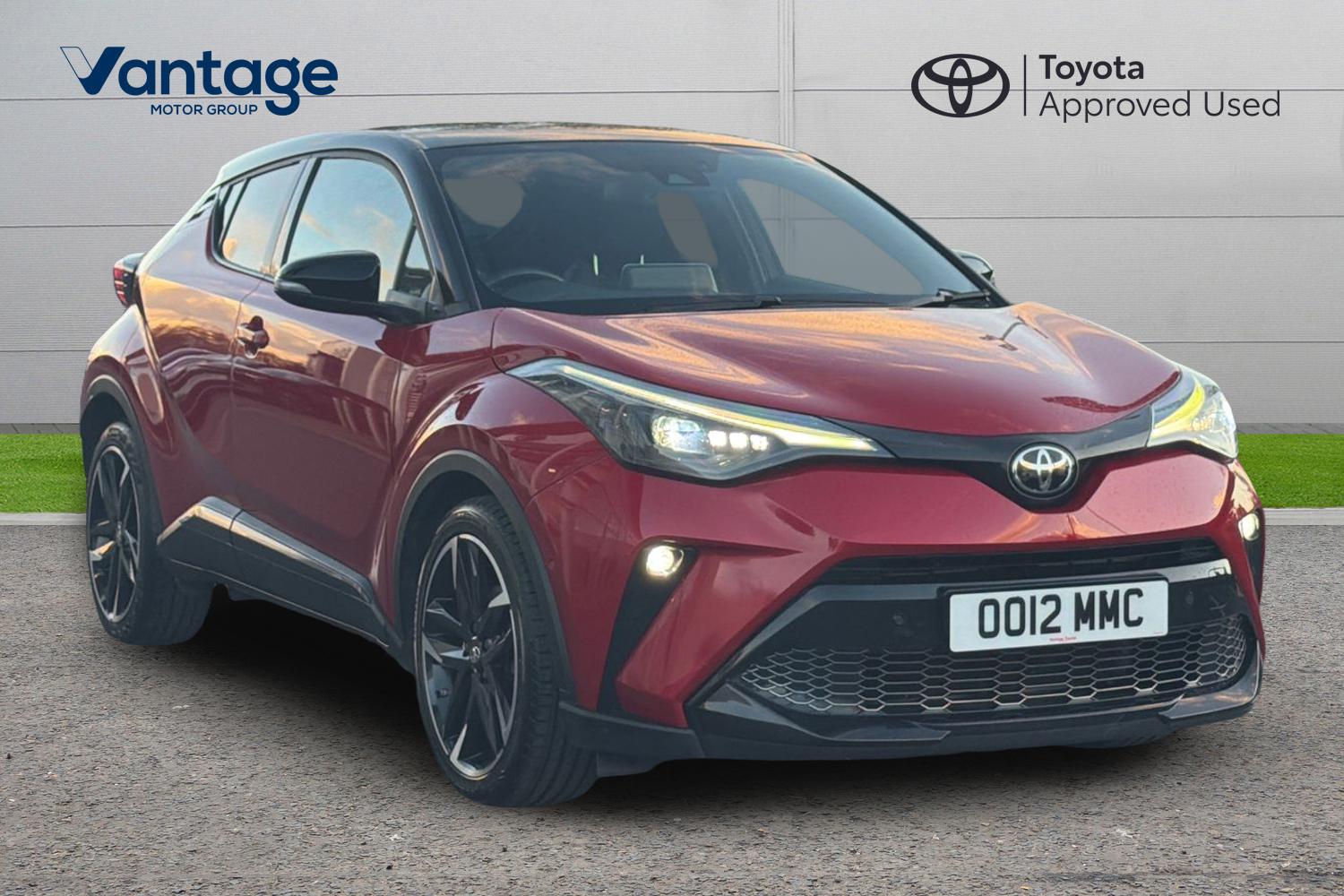 Main listing image - Toyota C-HR