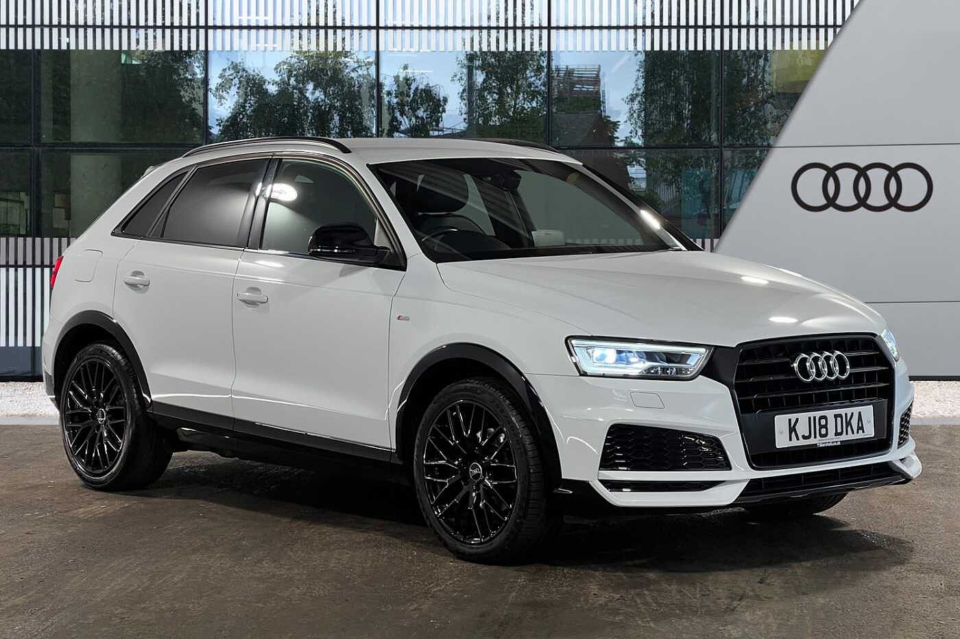 Main listing image - Audi Q3