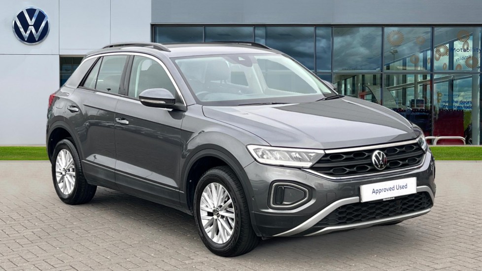 Main listing image - Volkswagen T-Roc