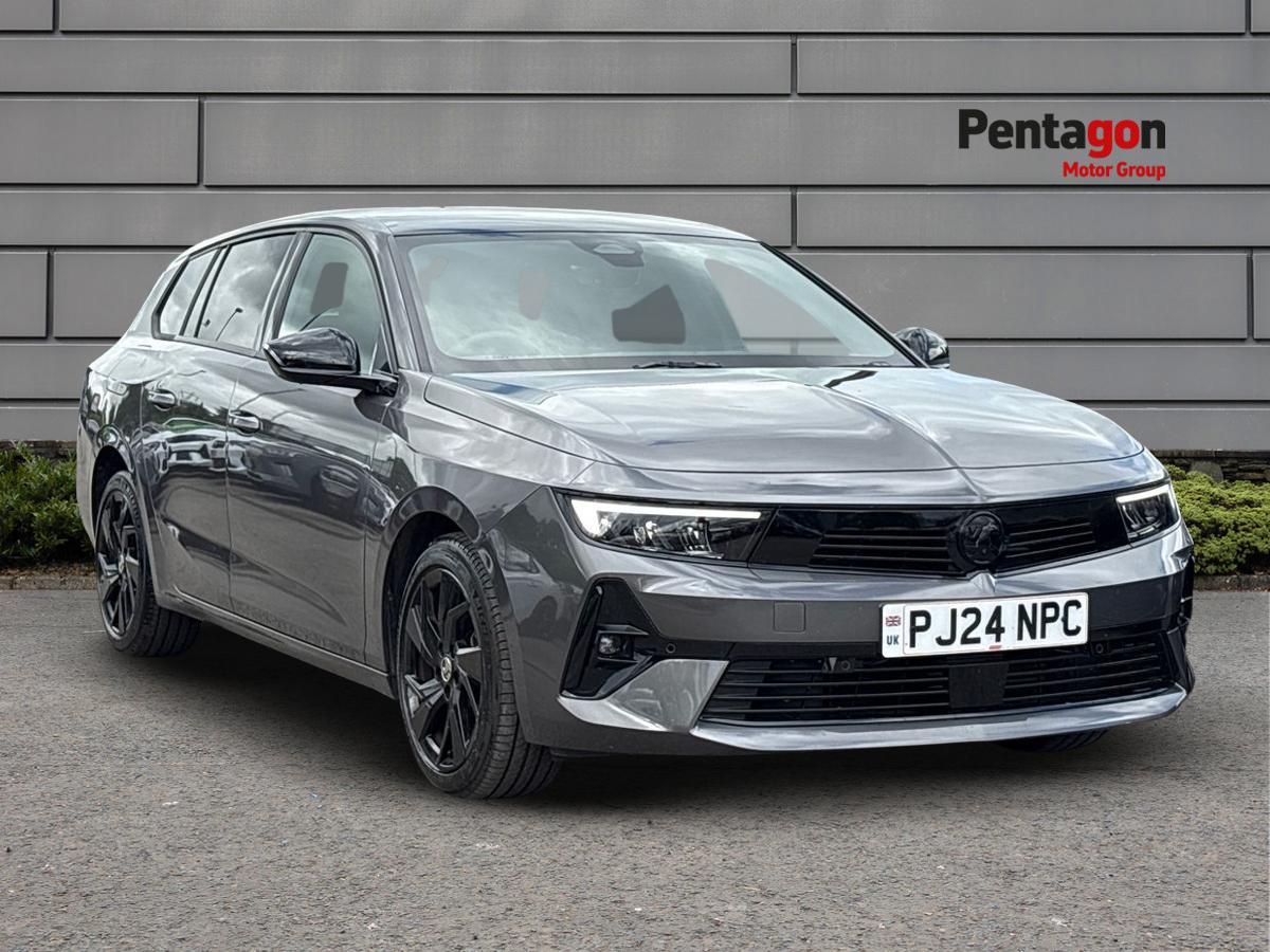 Main listing image - Vauxhall Astra Sports Tourer