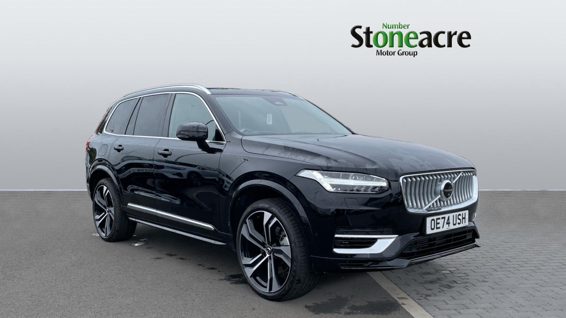 Main listing image - Volvo XC90
