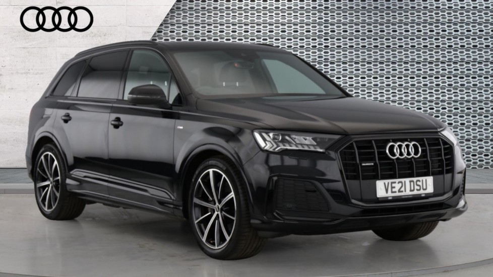 Main listing image - Audi Q7