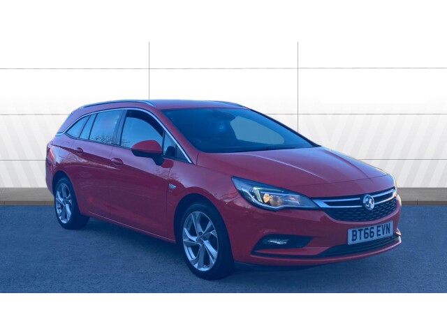 Main listing image - Vauxhall Astra Sports Tourer