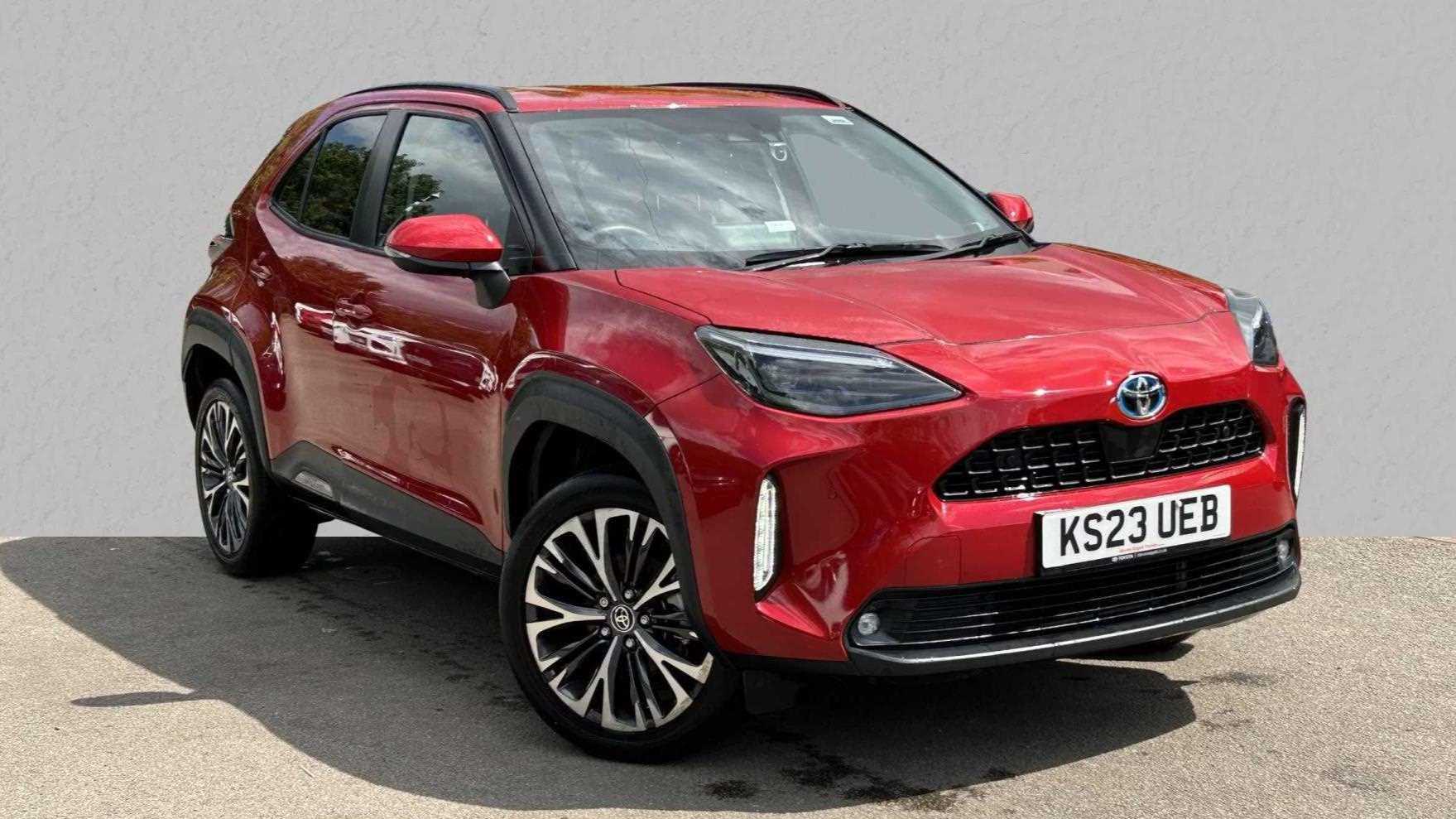 Main listing image - Toyota Yaris Cross