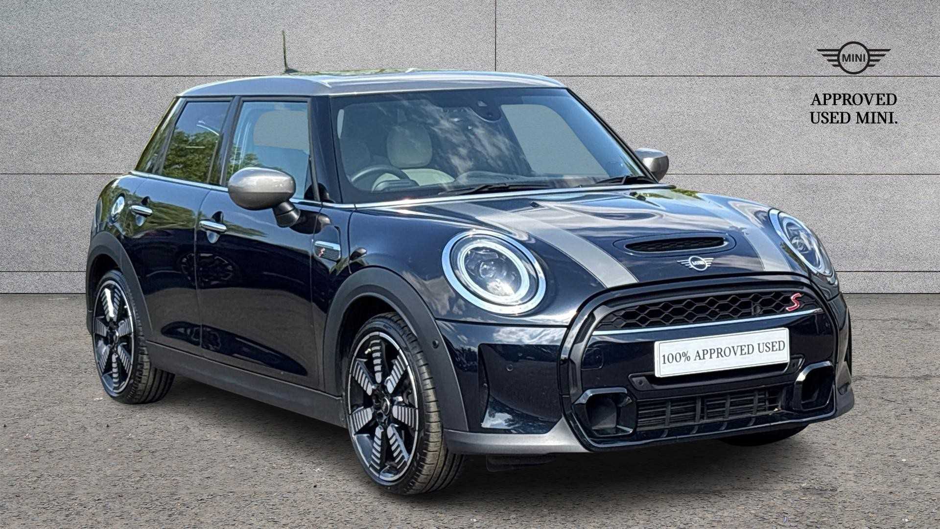 Main listing image - MINI Hatchback 5dr